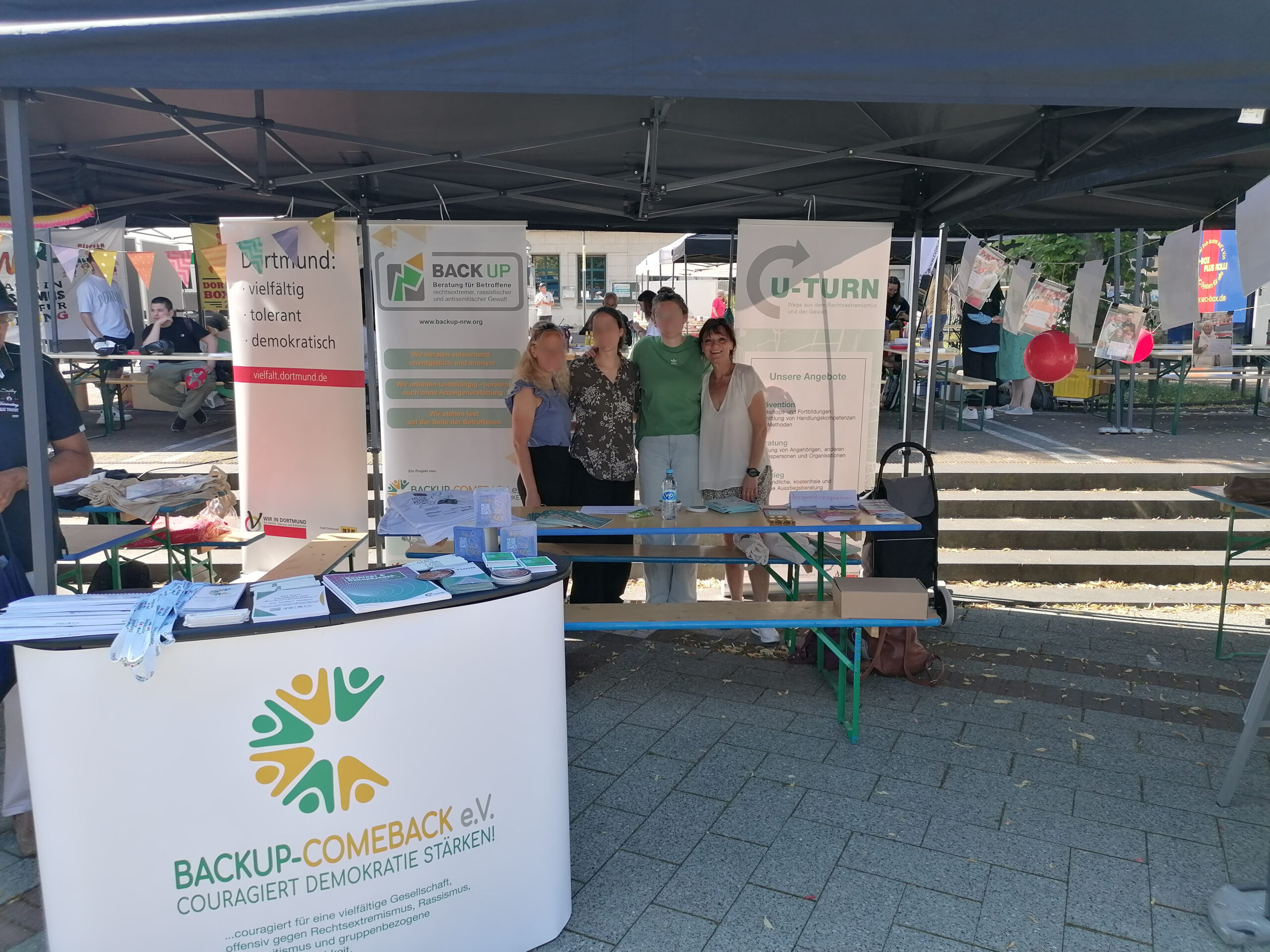 BackUp-ComeBack e. V. auf dem Demokratie-Festival in Dorstfeld